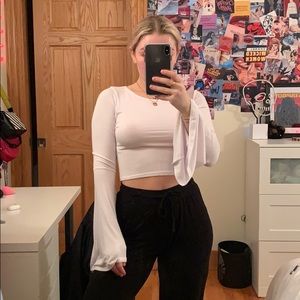 Flared long sleeve top